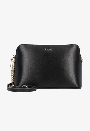 Schwarze strukturierte Leder-Umhängetasche mit goldfarbenem Kettenriemen und DKNY-Logo auf der Vorderseite, Reißverschluss oben.