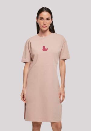 Light pink cotton dress featuring a relaxed fit, short sleeves, and a front graphic of a pink rubber duck. Side slits for comfort.