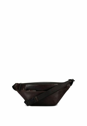 Sac ceinture en cuir marron foncé avec une sangle noire réglable et une poche zippée, conçu pour un port mains libres.
