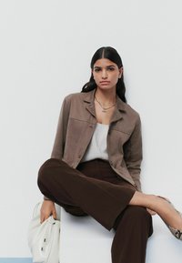 Next TALL FIT - Kerge jope - brown