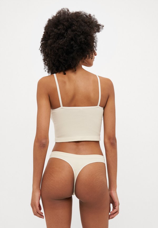 ONLVICKY SCALLOP 2 PACK  - Undershirt3