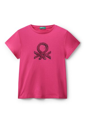 - T-shirt z nadrukiem
