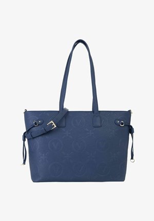 Sac cabas bleu marine en simili cuir texturé, avec un motif imprimé de logos en relief et deux anses offrant différentes options de port.
