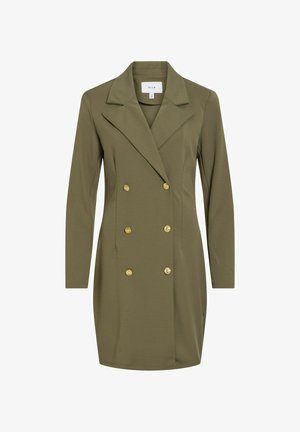 Oliven-grøn dobbeltradet blazer-kjole med lange ærmer, brede revers og knapper i guldfarve, knælængde og skræddersyet design.
