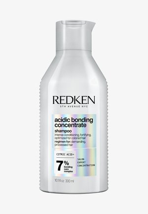 ACIDIC BONDING CONCENTRATE SHAMPOO | STRENGTH REPAIR, INTENSE CONDITIONING AND COLOR PROTECTION FOR DAMAGED HAIR - Shampoo - -