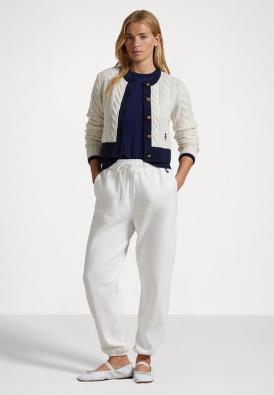 Polo Ralph Lauren CABLE-KNIT CASHMERE CARDIGAN - Kardigán - cream/hunter navy multi