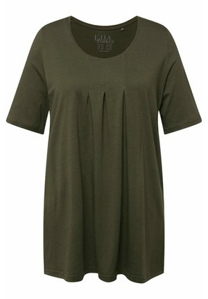 Olivgrünes T-Shirt mit kurzen Ärmeln, verfügt über einen runden Halsausschnitt und vertikale Falten an der Vorderseite. Hergestellt aus weichem, leichtem Stoff.