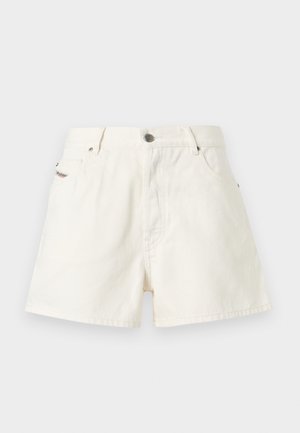 Pantaloni scurți bej din denim, cu față plată, design cu cinci buzunare, închidere cu nasture metalic și tiv întors. Țesătura are o textură fină.