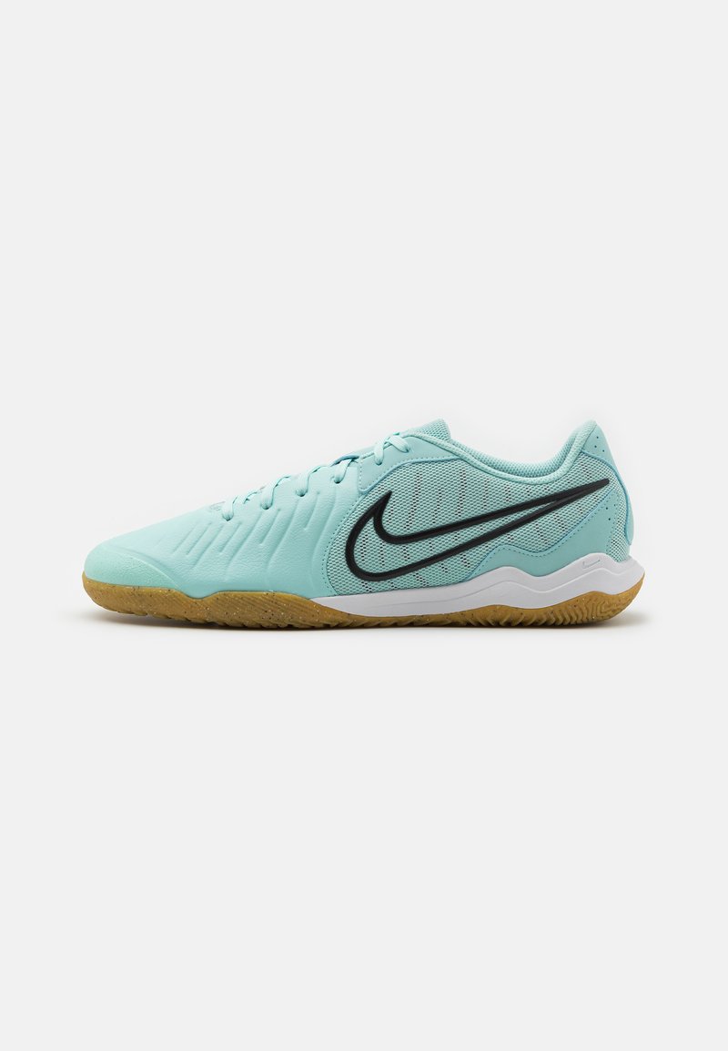 nike tiempo salle
