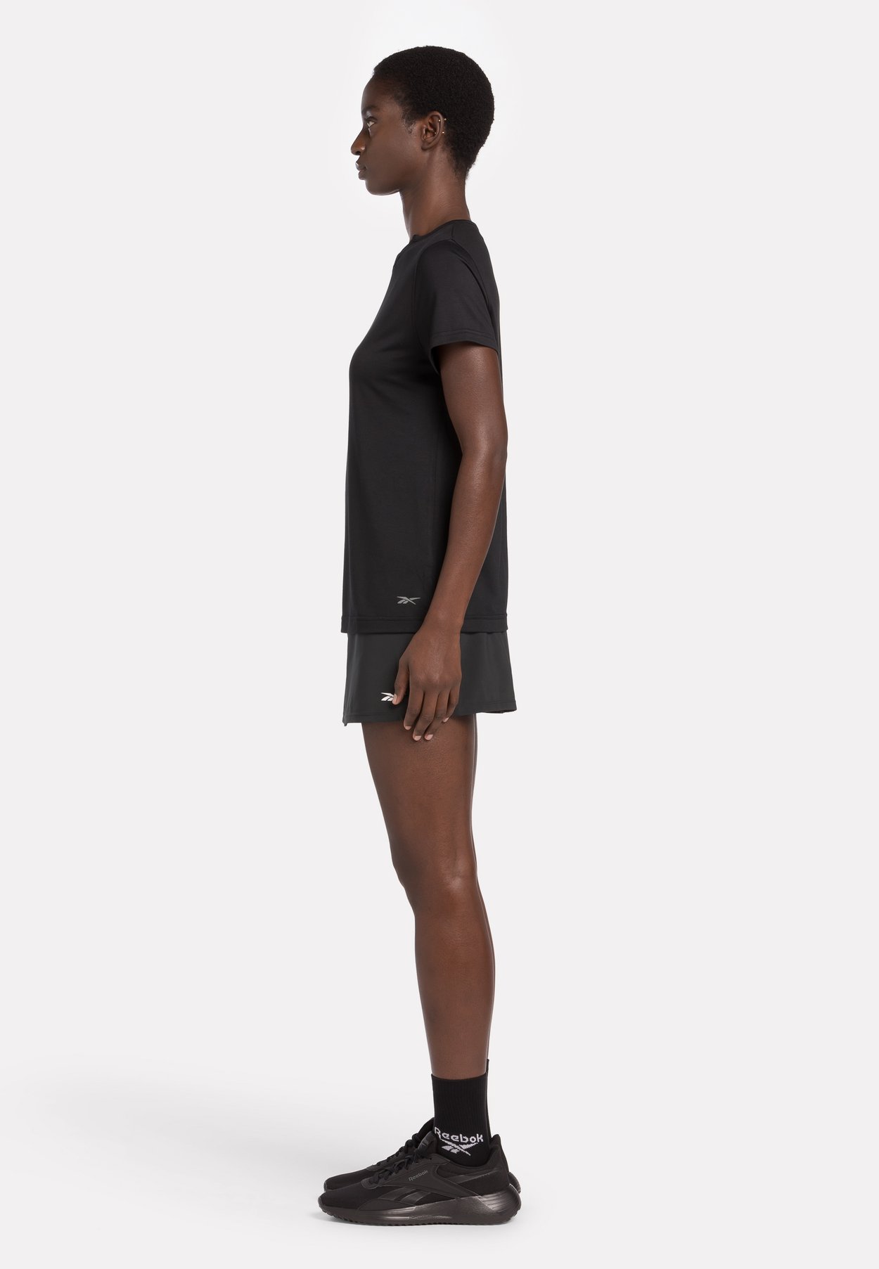 SHORT SLEEVE
