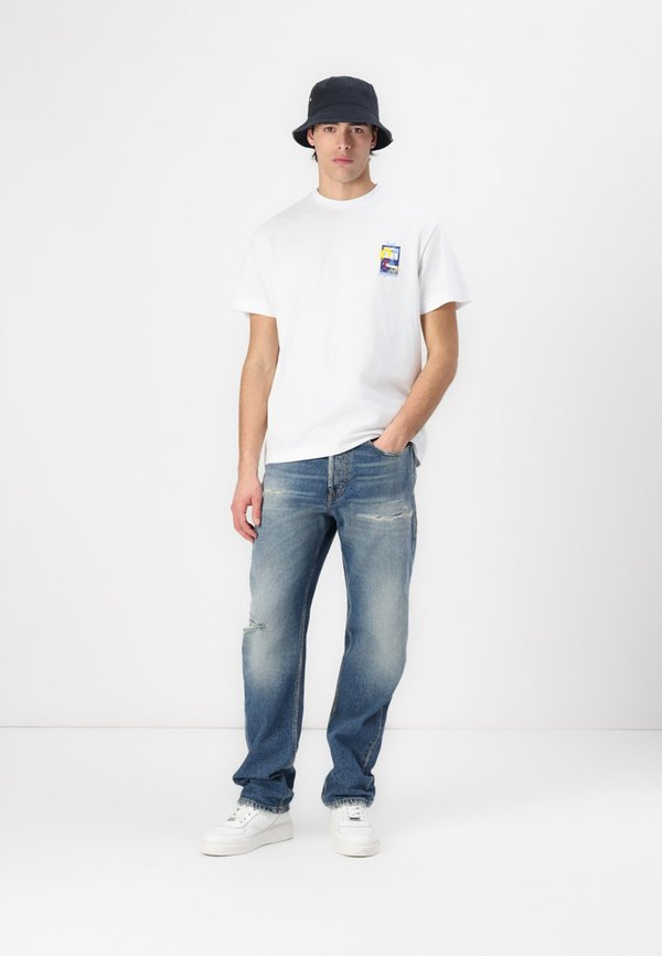 BEAT  - Print T-shirt2