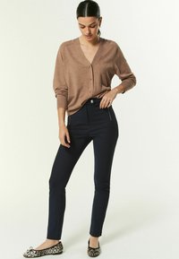 Next SKINNY PETITE  - Auduma bikses - navy blue