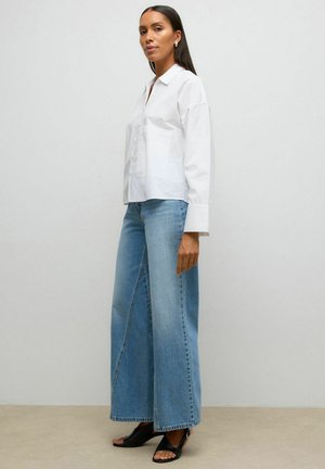 AWALLY - Skjortebluser - bright white