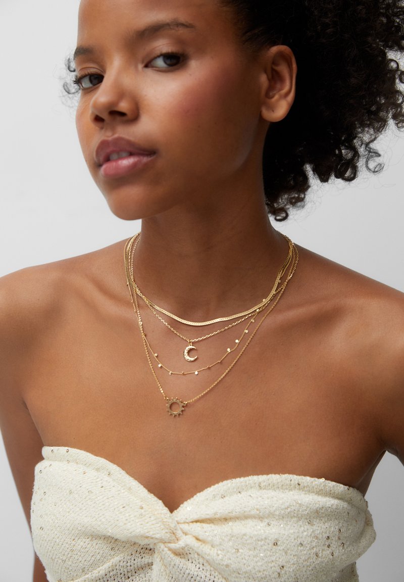 PULL&BEAR PACK OF 4 SUN AND MOON Necklace gold coloured/gold