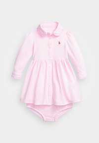 Valittu, carmel pink
