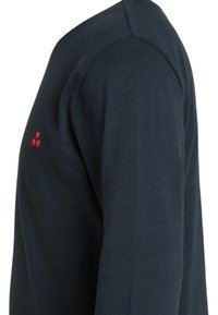 Maglietta a maniche lunghe blu scuro con scollatura rotonda e silhouette aderente. Presenta un dettaglio ricamato rosso sul petto. Tessuto morbido.