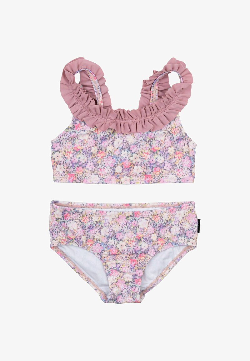Cvjetni dvodijelni kostim za kupanje u ružičastim i ljubičastim tonovima; gornji dio ima volančaste naramenice, dok donji dio ima odgovarajući cvjetni uzorak i elastičnu traku.