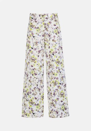 Biele nohavice s širokými nohavicami s kvetinovým vzorom v žltej, fialovej a zelenej farbe, s prednými vreckami a pútkami na opasok.