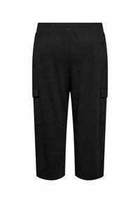 Pantalons cargo noirs de longueur mi-mollet, avec une taille élastique et des poches latérales. Fabriqués en tissu lisse avec une finition mate subtile.