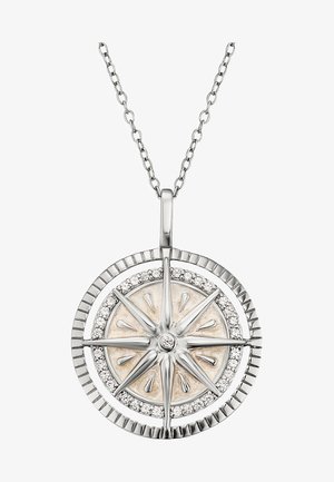 Silberne Halskette mit einem Kompassanhänger, der ein strukturiertes rundes Design, ein zentrales goldfarbenes Element und einen Rand mit klaren Steinen hat.