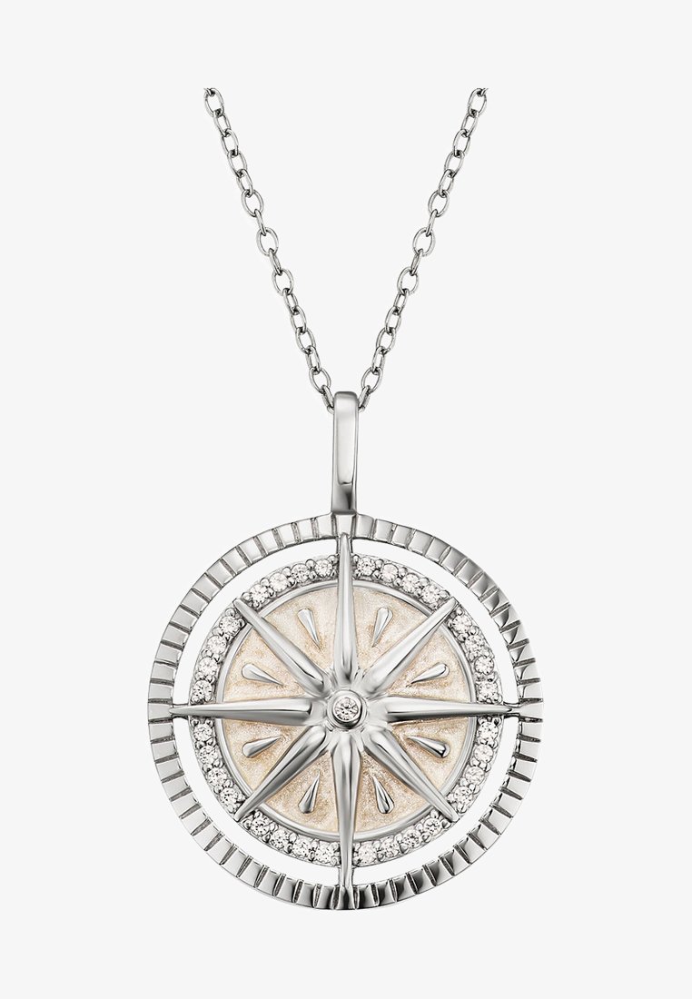 Sølv halskæde med et kompas vedhæng, der har et tekstureret cirkulært design, et centralt guld element og en kant udsmykket med klare sten.