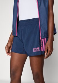 adidas Performance BER25 OTR SHORTS - Sports shorts - collegiate navy