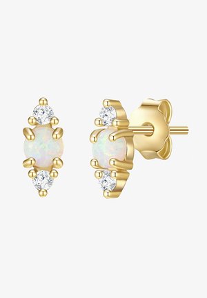 Gouden studoorbellen met een centrale opaalsteen, aan weerszijden geflankeerd door twee kleine heldere edelstenen, met een gepolijste afwerking en decoratieve zettingen.