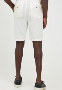 Solid SDTRUC LINEN MIX SLIM FIT - Shortsit - off white