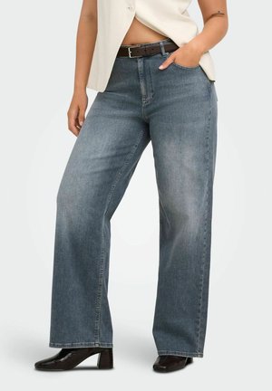 ONLY Carmakoma WIDE-FIT JEANS CARWILLY HIGH WAIST WIDE LEG FIT JEANS - Flared jeans - special blue grey denim