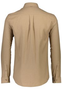 Lichtbruine blouse met lange mouwen, een button-down kraag, rugplooi en manchetten met twee knopen. Glad textuur, getailleerde pasvorm.