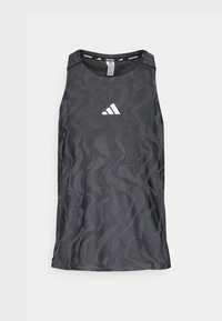 Canotta da corsa nera con un motivo a zigzag testurizzato, caratterizzata da un logo Adidas bianco al centro e un collo a giro.