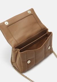 BOSS ICON - Borsa a tracolla - medium beige