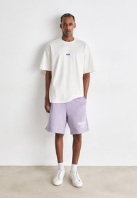 HUGO NALONO - Print T-shirt - open white