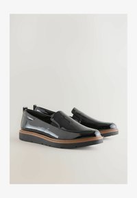 Unselected, black patent