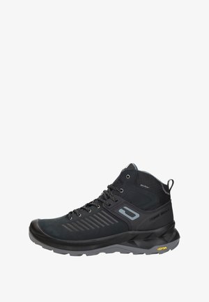 Zwarte wandelschoen gemaakt van synthetisch materiaal met een gestructureerd oppervlak, voorzien van grijze accenten en een Vibram-loopzool voor grip.