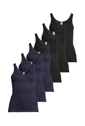 Sześć bezrękawników, trzy granatowe i trzy czarne, ułożone w dwóch przesuniętych rzędach na białym tle.