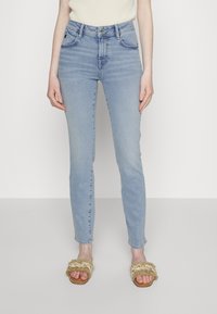 Mavi SOPHIE - Calças de ganga de corte skinny - light blue glam