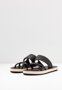 GANT FLATVILLE - Pantolette flach - black