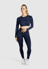 Smilodox CROP LONGSLEEVE MAYSA - Top s dlouhým rukávem - marineblau
