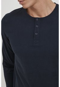 Solid SDVINTON - Top s dlouhým rukávem - insignia blue