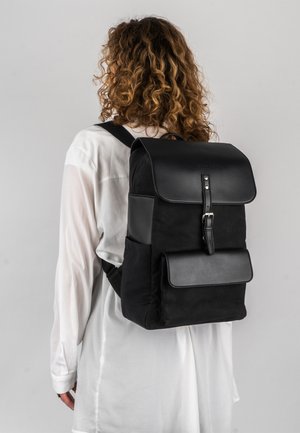 ELLA - Tagesrucksack - schwarz