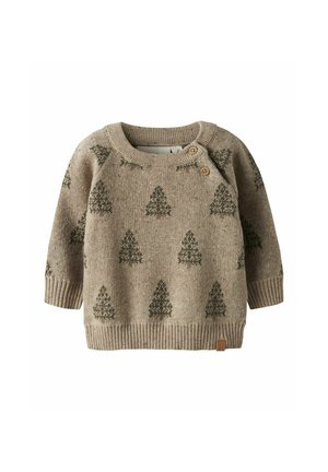 Pull en tricot beige avec un motif d'arbre en vert foncé, col rond, poignets et ourlet côtelés, et deux boutons en bois à l'épaule.