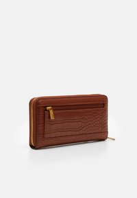 Guess LAUREL LARGE ZIP AROUND - Punge - dark honey