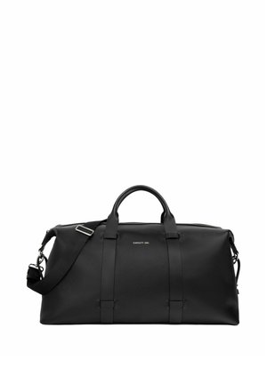 Czarna torba podróżna ze skóry z dwoma górnymi uchwytami, regulowanym paskiem na ramię oraz logo "Cerruti 1881" na przodzie.