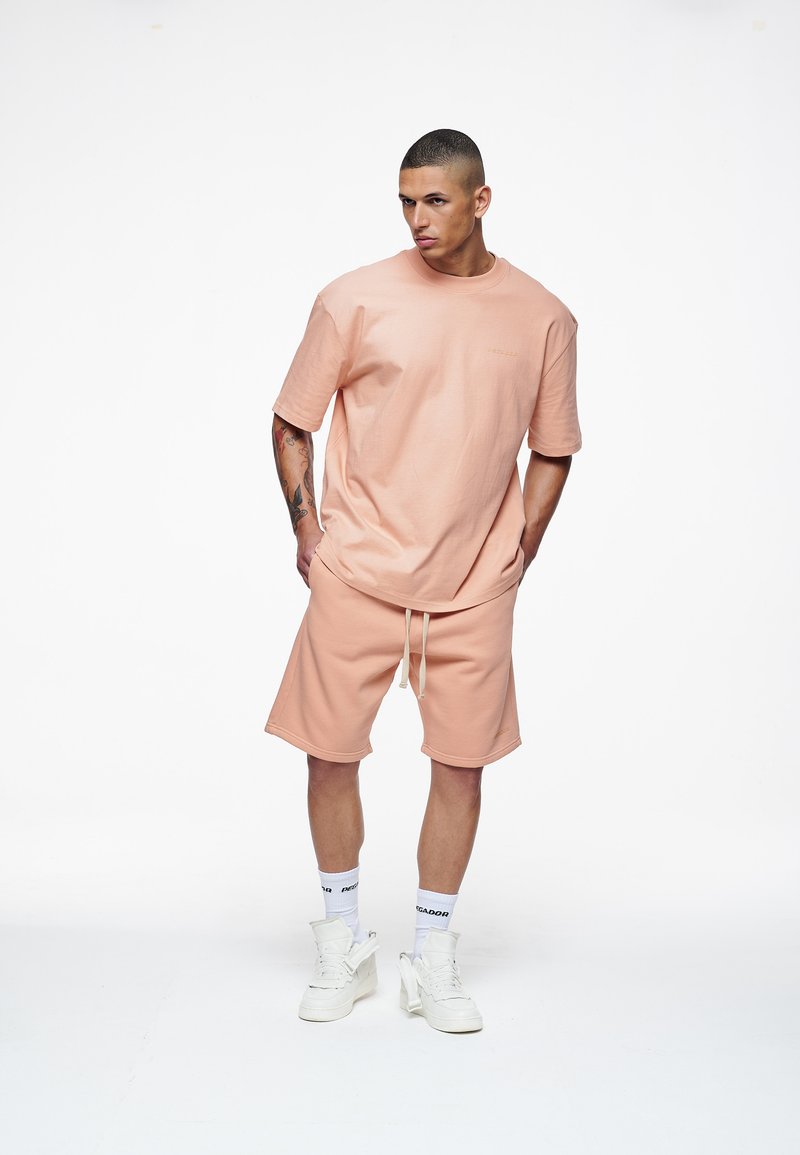 Pegador LOGO TEE - Basic póló - vintage washed tuscan rose gum