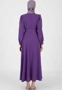 Modanisa CREW NECK - MODEST - REFKA CASUAL - Maksimekko - dark purple