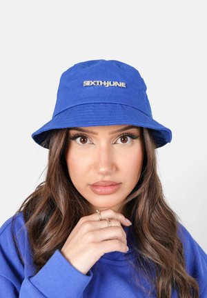 Hut - dark blue