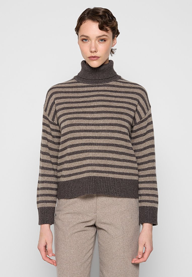 Selected Femme Trui lichtbruin Selected Femme Trui lichtbruin