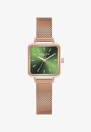 Orologio rettangolare con cinturino in maglia rosa oro, quadrante metallico verde e indicatori delle ore minimalisti. Presenta una corona sul lato destro.