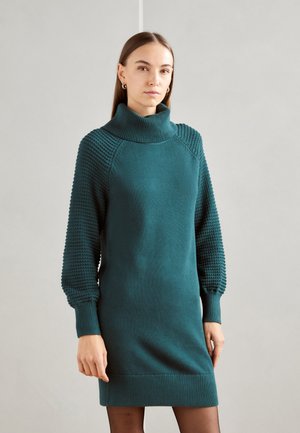 strickkleid rot lang